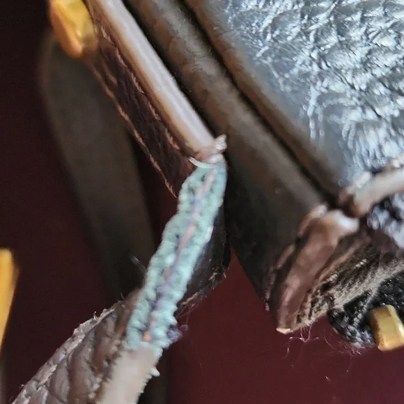 Fossil black and brown pebbled leather crossed bag - Picture 14 of 14